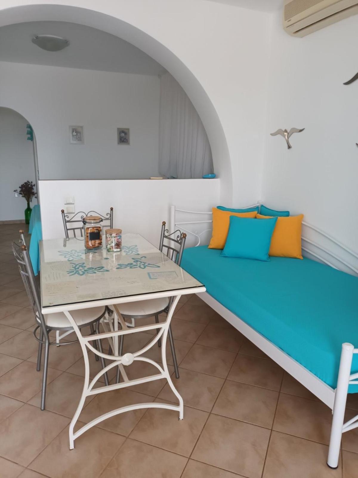 Anatoli Apartment Kimolos Bagian luar foto